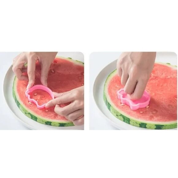 Hello Kitty Fruit Cookie Cutter Set – 2-Piece Pink Biscuit Mold for Baking Fun - Picture 4 of 5